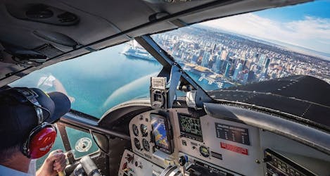 Excursão privada pela cidade de Vancouver com experiência de panorama aéreo do porto